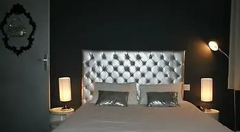 מלון Du Theatre 2*